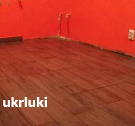 Ляда пид плитку в пидлогу